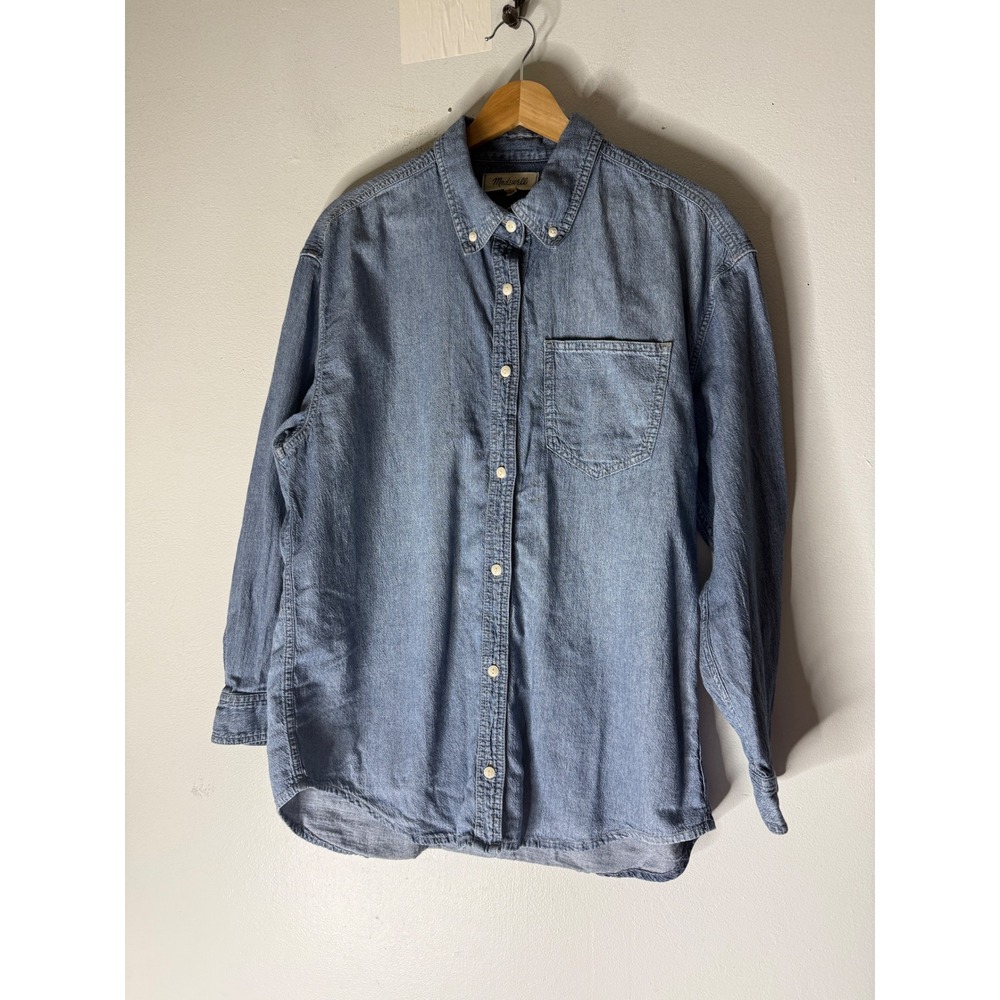 Madewell light wash chambray denim collar button down size small